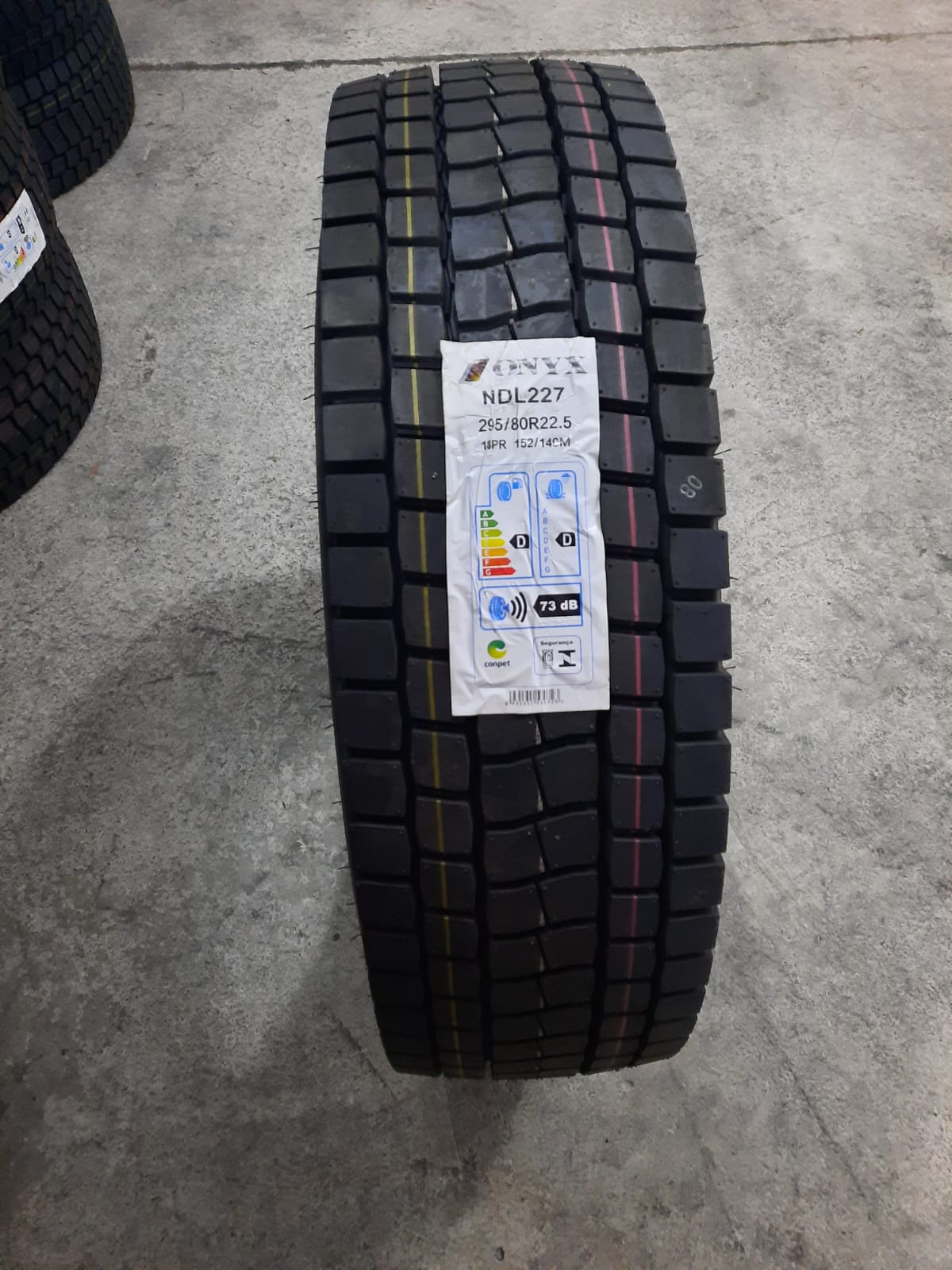 PNEU ONYX 295/80R22.5 18PR 152/149M TL NDL227 - Imagem 3